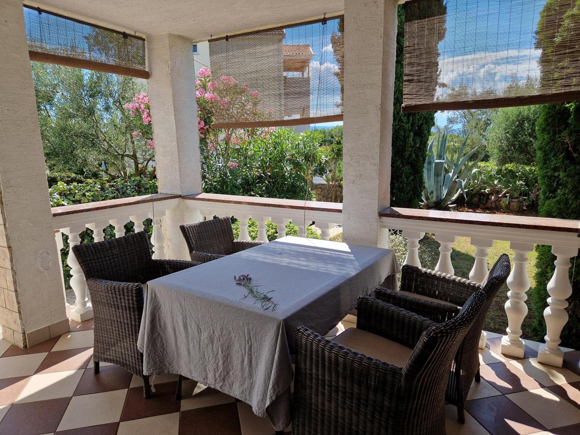 Holiday Home On Island Of Krk Malinska Exterior foto